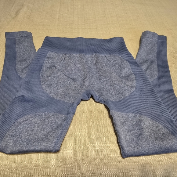 Women's pretty little things leggings Sz M, pre-owned in excellent condition - Picture 6 of 7